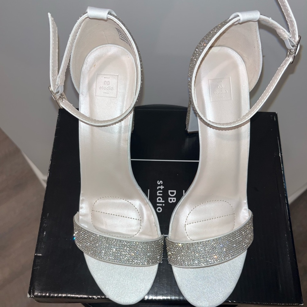David’s Bridal DB Studio Sparkling Rhinestone Block Heels Wedding Shoes Womens 9 - Picture 12 of 16